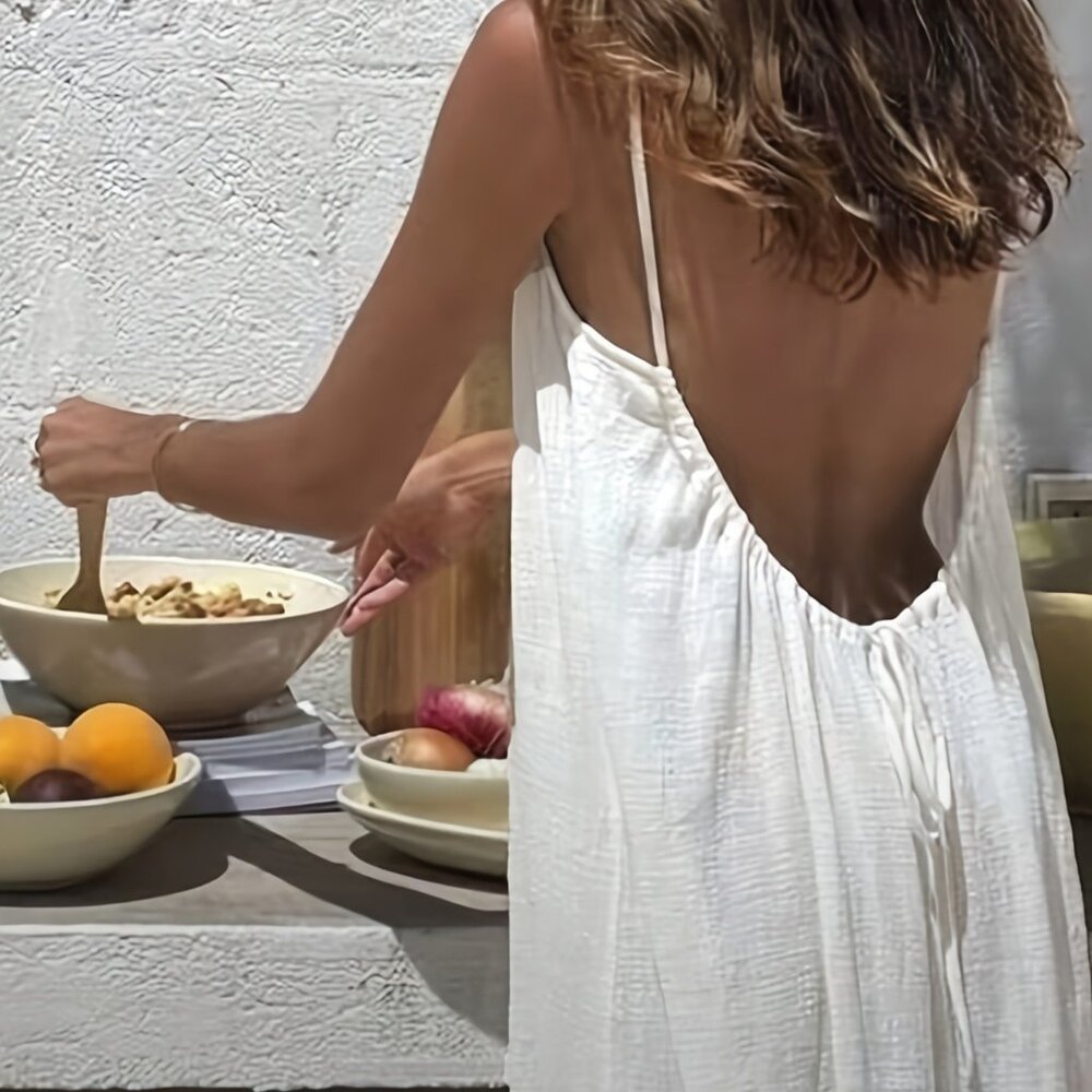 Backless Scoop Neck Maxi Dress - Picture 3 of 4
